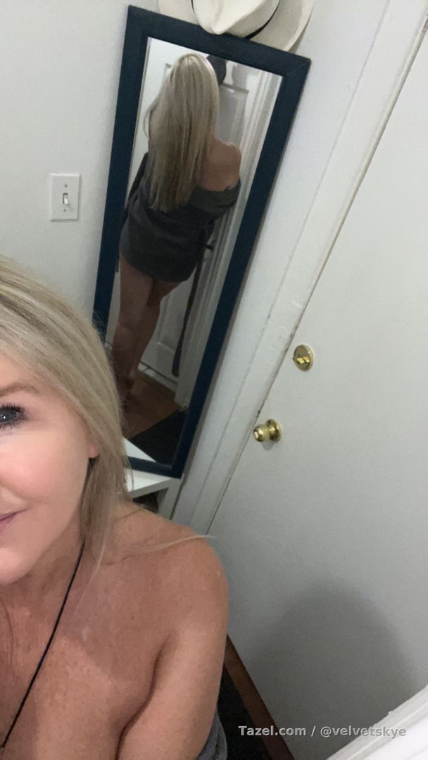 Humpalicious  ❤️ from me to you