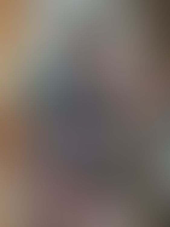 Hello! It's been way too long. I had a busy and stressful few weeks. Not terribly so, but just enough that I'm behind on posting.

I'll be in this place for another 6 months or so. I thought I'd play and be creative with my pictures/change up the scenes here and there. (next post)