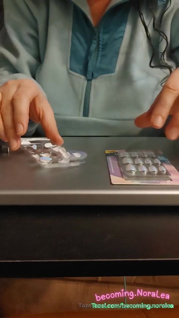 Chrome Nails - timelapse