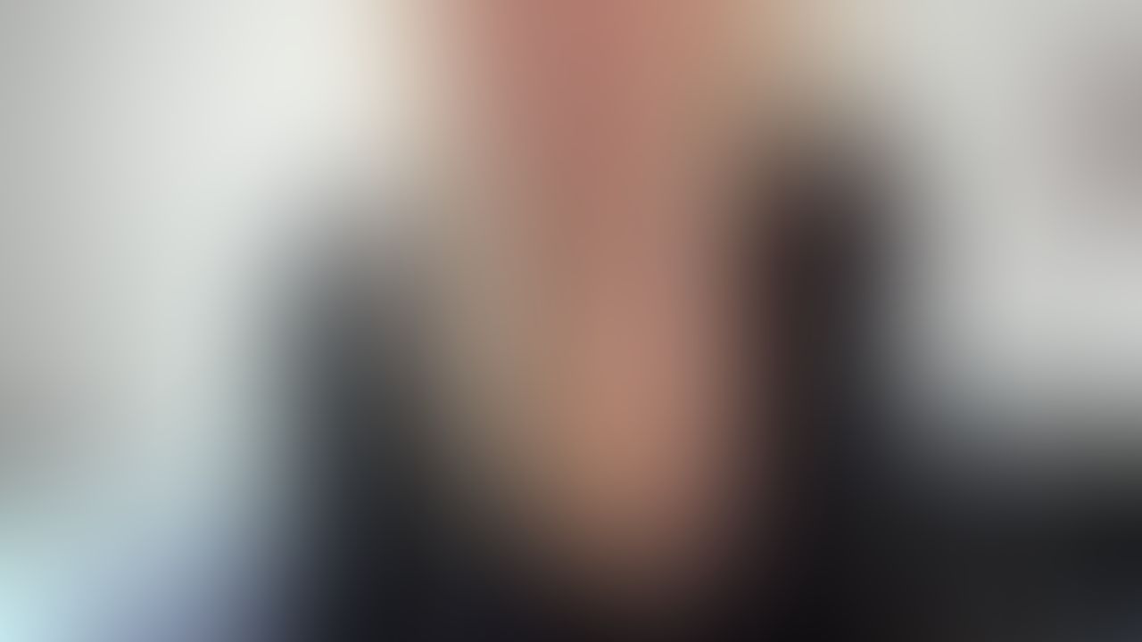 Striptease 2 parts attached to each other